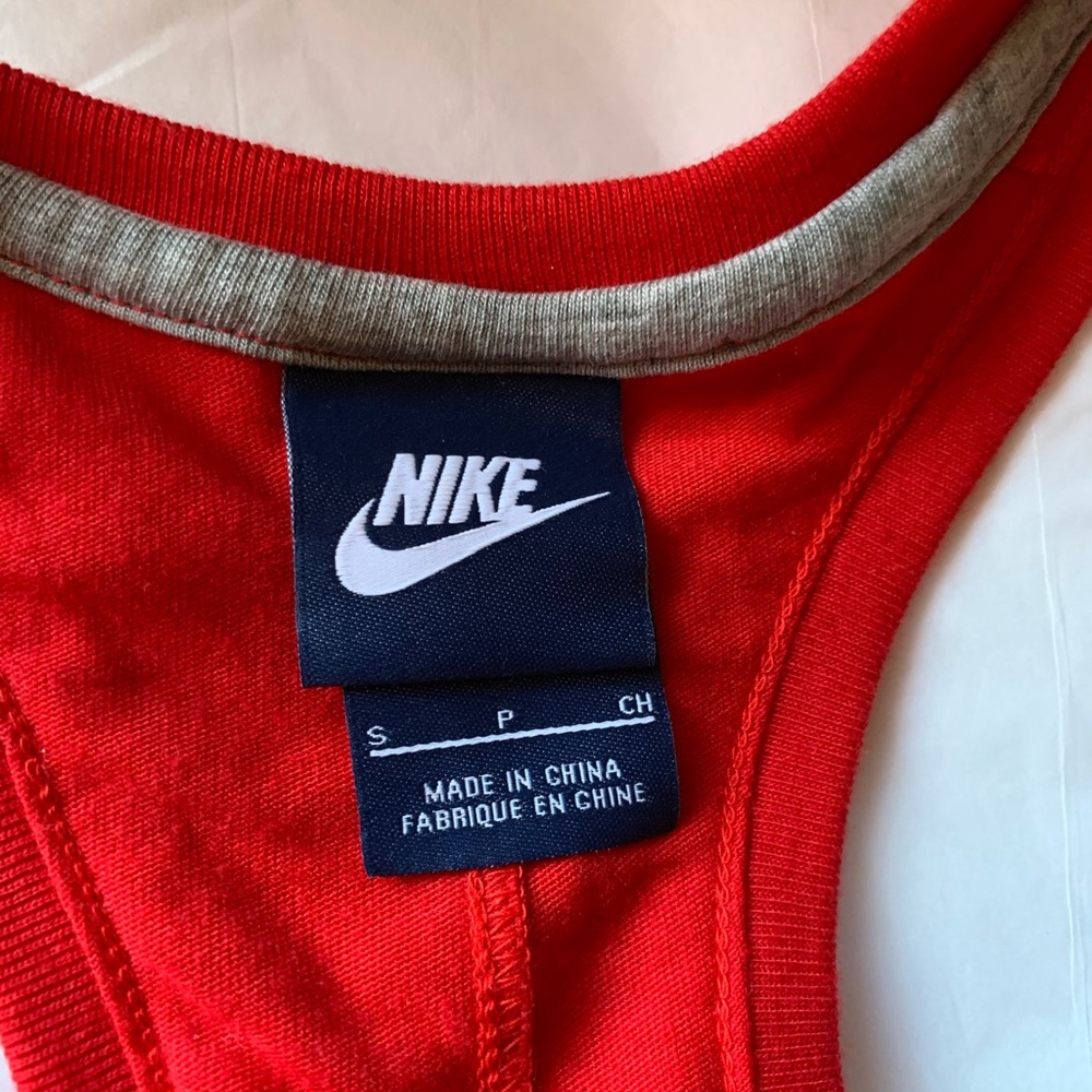 Nike Air Tank top - Picture 3 of 8
